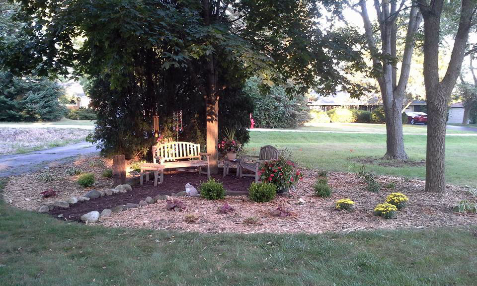 5 Reasons To Mulch Your Yard | Buckley Tree Service